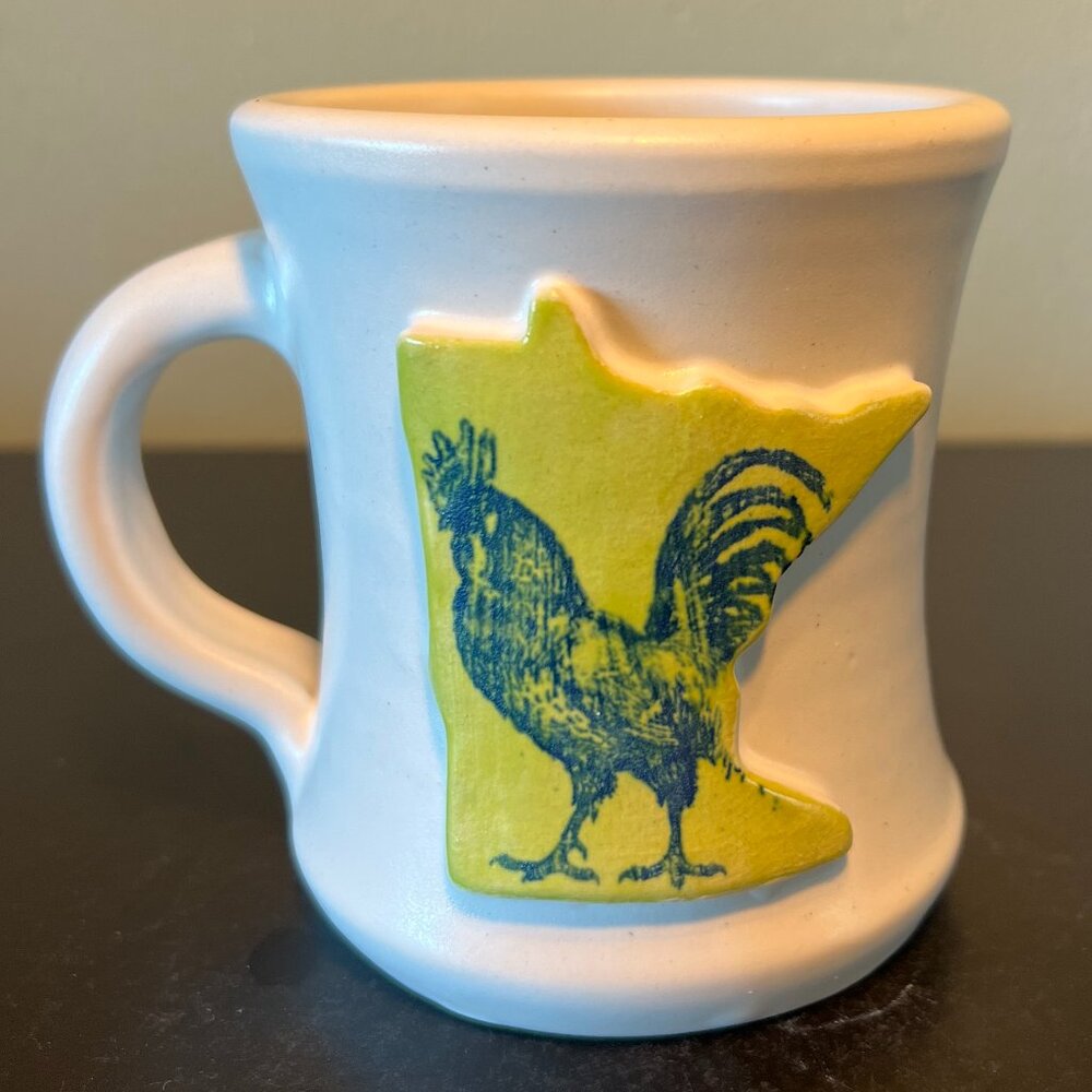 Handcrafted White Matte Pottery Mug Rooster Minnesota State Map Medalion